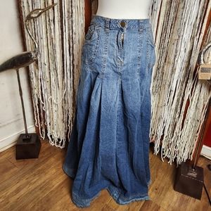 Soft Surroundings Size Medium Tall Denim Skirt Flared Maxi